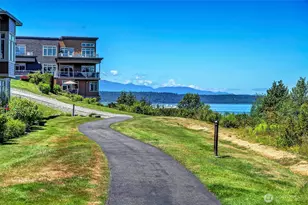 61 Pine St, Edmonds, WA 98020 - Photo 16