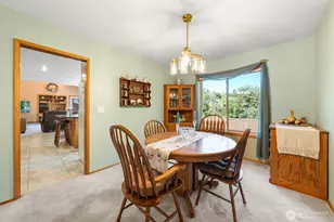 1918 8th St Ct SW, Puyallup, WA 98371 - Photo 8