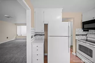 15205 Grant Ave SW, Lakewood, WA 98498 - Photo 10