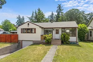 15205 Grant Ave SW, Lakewood, WA 98498 - Photo 2