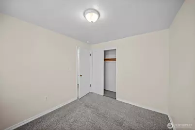 15205 Grant Avenue SW, Lakewood, WA 98498 - Photo 18