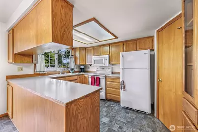 112 W 2nd Street #A, Everson, WA 98247 - Photo 14
