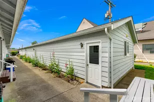 112 W 2nd St, Everson, WA 98247 - Photo 30