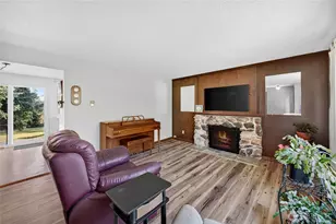 11513 108th St SW, Tacoma, WA 98498 - Photo 4