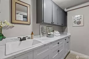 1812 SW 214th St, Lynnwood, WA 98036 - Photo 20