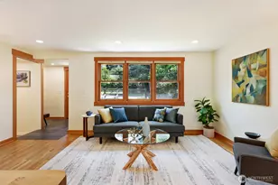 11527 39th Ave NE, Seattle, WA 98125 - Photo 4
