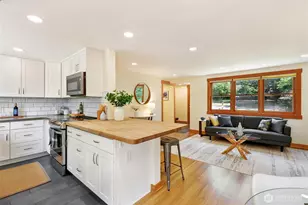 11527 39th Ave NE, Seattle, WA 98125 - Photo 10