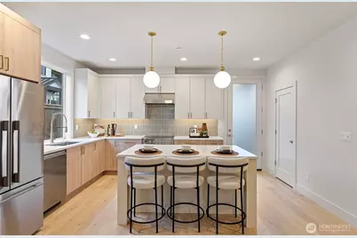 9315 132nd Avenue NE, Kirkland, WA 98033 - Photo 14