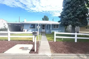 268 Park Pl SE, Ephrata, WA 98823 - Photo 4