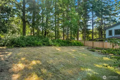 4030 139th Avenue SE, Bellevue, WA 98006 - Photo 10