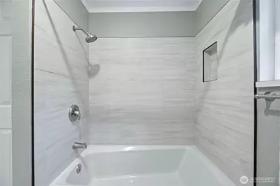 810 132nd Street S, Tacoma, WA 98444 - Photo 20