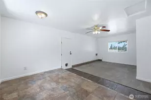 810 132nd St S, Tacoma, WA 98444 - Photo 22