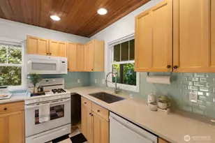 33917 SE 43rd St, Fall City, WA 98024 - Photo 14