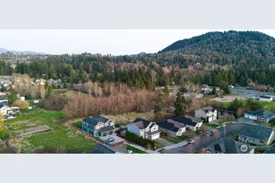1737 Hillcrest Loop, Mount Vernon, WA 98274 - Photo 28
