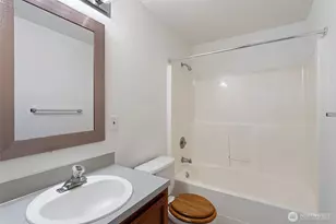 9920 2nd Ave SE, Everett, WA 98208 - Photo 16
