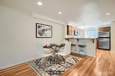11212 Greenwood Avenue N #B, Seattle, WA 98133 - Photo 10