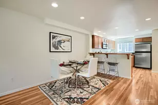 11212 Greenwood Ave N, Seattle, WA 98133 - Photo 10