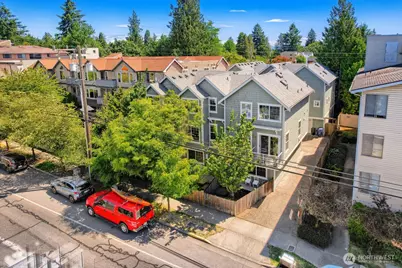 11212 Greenwood Avenue N #B, Seattle, WA 98133 - Photo 1