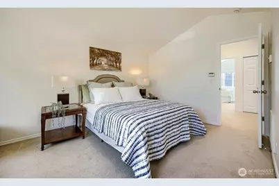11212 Greenwood Avenue N #B, Seattle, WA 98133 - Photo 14