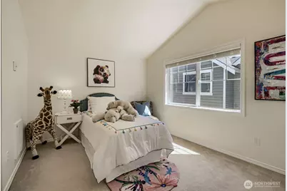 11212 Greenwood Avenue N #B, Seattle, WA 98133 - Photo 12