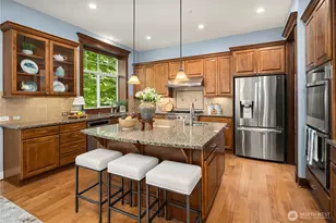 2534 NW Stoney Creek Dr, Issaquah, WA 98027 - Photo 8