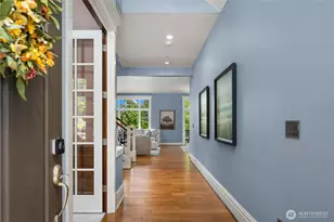 2534 NW Stoney Creek Dr, Issaquah, WA 98027 - Photo 2