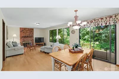 15822 SE 167th Place, Renton, WA 98058 - Photo 14
