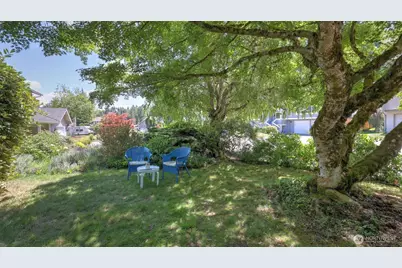 15822 SE 167th Place, Renton, WA 98058 - Photo 32