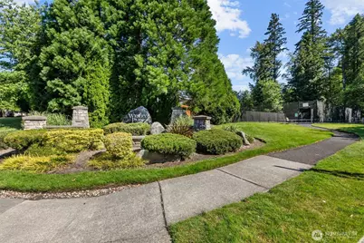 2120 248th Place SE, Sammamish, WA 98075 - Photo 36