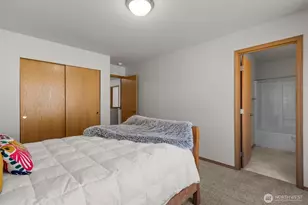 2120 248th Pl SE, Sammamish, WA 98075 - Photo 24