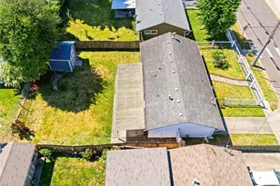 1000 D St SE, Auburn, WA 98002 - Photo 36