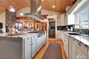 15892 Larson Ln, Mount Vernon, WA 98273 - Photo 10