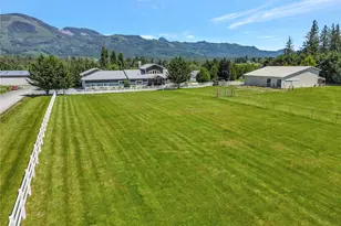 15892 Larson Ln, Mount Vernon, WA 98273 - Photo 34