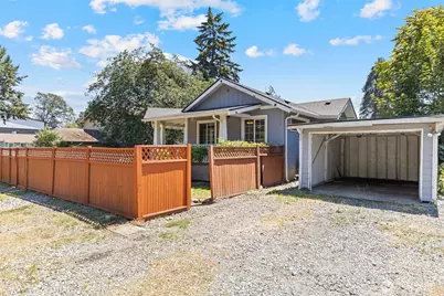 410 118th Street S, Tacoma, WA 98444 - Photo 4