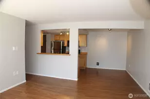 1522 NE 175th St, Shoreline, WA 98155 - Photo 4