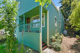 1235 S 101st St, Seattle, WA 98168 - Photo 2