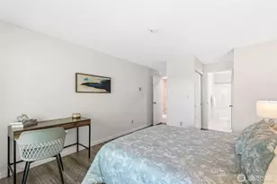 9398 Redmond-Woodinville Road NE, Redmond, WA 98052 - Photo 12