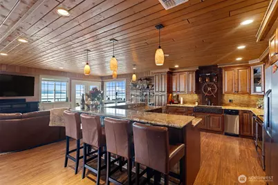 8116 Naketa Beach Walk, Mukilteo, WA 98275 - Photo 6