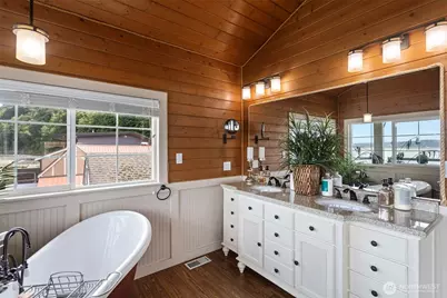 8116 Naketa Beach Walk, Mukilteo, WA 98275 - Photo 26