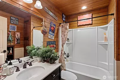 8116 Naketa Beach Walk, Mukilteo, WA 98275 - Photo 16