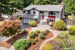 10152 NE 204th St, Bothell, WA 98011 - Photo 1