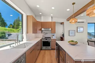 47 Conley Dr, Camano Island, WA 98282 - Photo 12