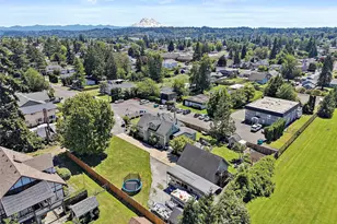 1303 W Main, Puyallup, WA 98371 - Photo 40
