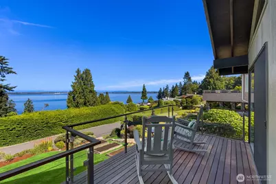 10793 NE Bill Point Drive, Bainbridge Island, WA 98110 - Photo 22