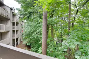 10819 NE 37th Pl, Bellevue, WA 98004 - Photo 32