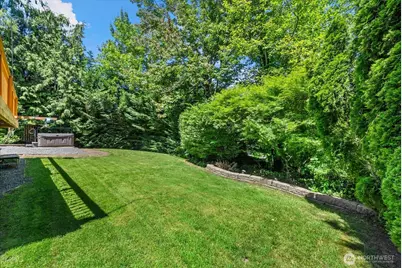 1030 NW Inneswood Drive, Issaquah, WA 98027 - Photo 30