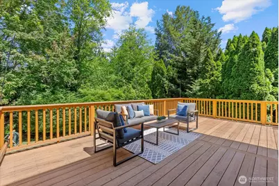 1030 NW Inneswood Drive, Issaquah, WA 98027 - Photo 28