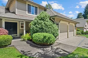 1030 NW Inneswood Dr, Issaquah, WA 98027 - Photo 2