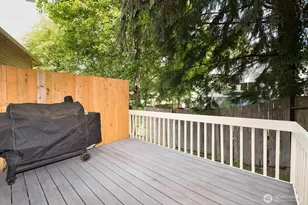 1347 Jasmine Ln, Bremerton, WA 98311 - Photo 16