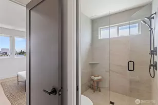 4428 Dayton Ave N, Seattle, WA 98103 - Photo 26